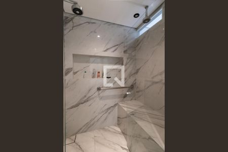 Apartamento à venda com 70m², 1 quarto e 1 vagaSuíte