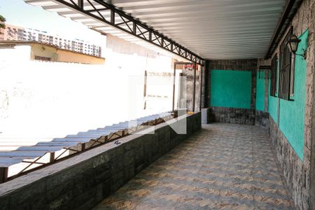 Casa à venda com 400m², 3 quartos e 6 vagasVaranda