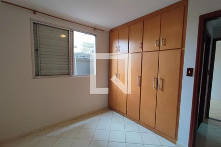 Apartamento à venda com 65m², 3 quartos e 1 vagaQuarto 2