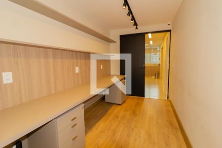 Apartamento à venda com 260m², 3 quartos e 2 vagas Apartamento à venda com 260m², 3 quartos e 2 vagasQuarto 4