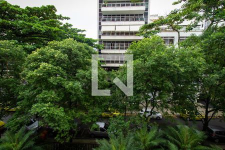 Apartamento à venda com 260m², 3 quartos e 2 vagas Apartamento à venda com 260m², 3 quartos e 2 vagasVista do quarto 3