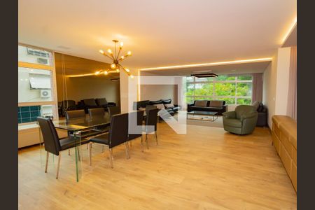 Apartamento à venda com 260m², 3 quartos e 2 vagas Apartamento à venda com 260m², 3 quartos e 2 vagasSala 2