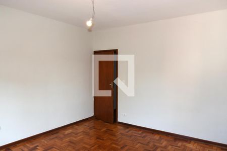 Quarto 1 de casa à venda com 3 quartos, 160m² em Vila Marari, São Paulo