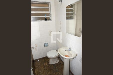 Casa à venda com 160m², 3 quartos e 3 vagasBanheiro  da Edícula