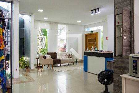 Casa à venda com 500m², 5 quartos e 5 vagasSalão Casa 4