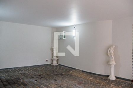 Casa à venda com 500m², 5 quartos e 5 vagasGaragem Casa 2