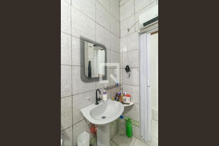 Casa à venda com 260m², 4 quartos e 4 vagasBanheiro da Suíte