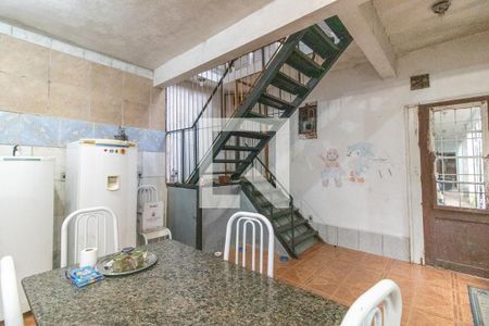 Casa à venda com 260m², 4 quartos e 4 vagasCozinha e Área de Serviço