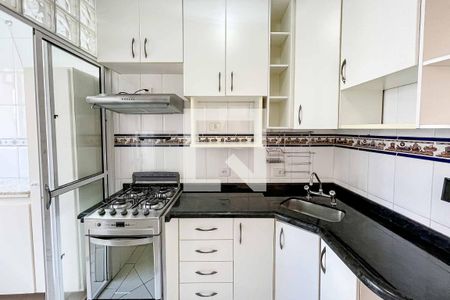 Apartamento à venda com 50m², 2 quartos e 1 vaga Apartamento à venda com 50m², 2 quartos e 1 vagaCozinha