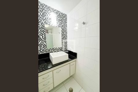 Apartamento à venda com 50m², 2 quartos e 1 vaga Apartamento à venda com 50m², 2 quartos e 1 vagaBanheiro