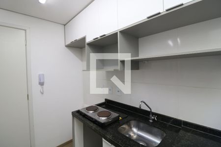 Cozinha de apartamento para alugar com 1 quarto, 25m² em Vila Independencia, São Paulo