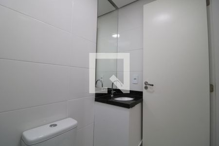 Banheiro de apartamento para alugar com 1 quarto, 25m² em Vila Independencia, São Paulo