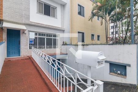 Casa à venda com 217m², 3 quartos e 4 vagasFachada