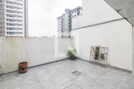 Casa à venda com 217m², 3 quartos e 4 vagasQuintal