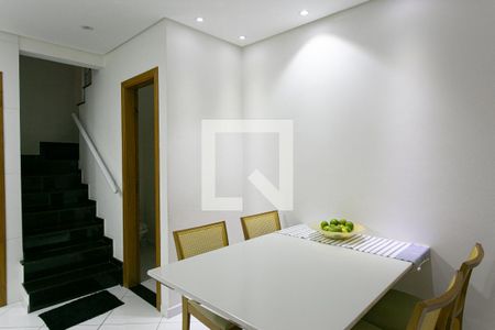 Sala de casa de condomínio à venda com 2 quartos, 100m² em Vila Carrao, São Paulo