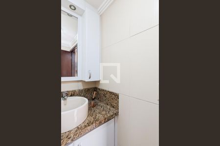 Casa à venda com 190m², 5 quartos e 3 vagas Casa à venda com 190m², 5 quartos e 3 vagasBanheiro de serviço