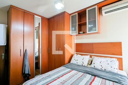 Casa à venda com 190m², 5 quartos e 3 vagas Casa à venda com 190m², 5 quartos e 3 vagasQuarto 2