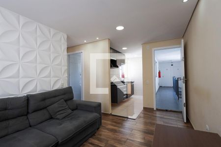 Sala de apartamento para alugar com 2 quartos, 44m² em Jardim Petrópolis, Cotia