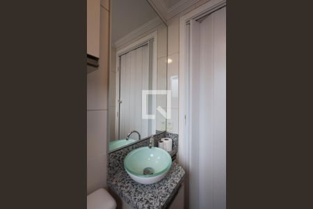 Apartamento para alugar com 44m², 2 quartos e 1 vaga Apartamento para alugar com 44m², 2 quartos e 1 vagaBanheiro - detalhes