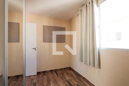 Quarto 1 de apartamento para alugar com 2 quartos, 44m² em Jardim Petrópolis, Cotia