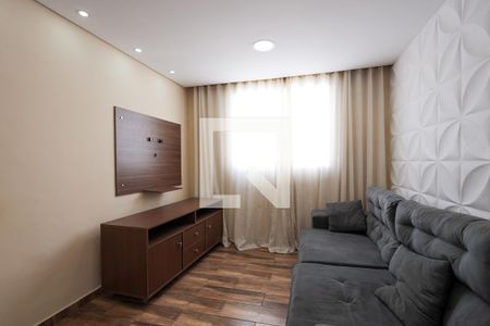 Sala de apartamento para alugar com 2 quartos, 44m² em Jardim Petrópolis, Cotia
