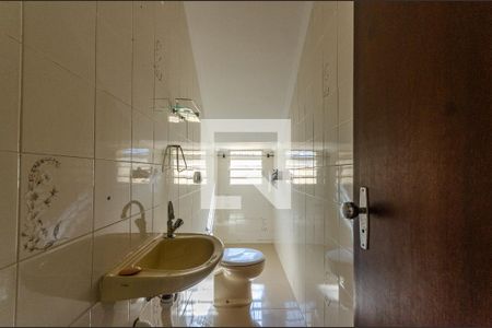 Lavabo de casa para alugar com 5 quartos, 232m² em Chácara Inglesa, São Paulo