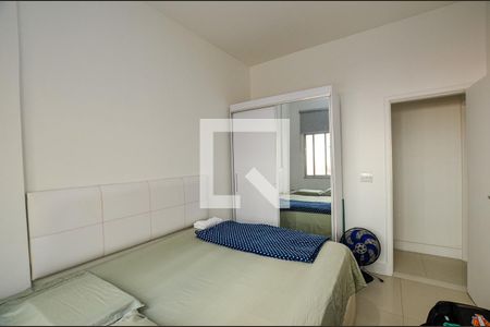 Quarto 2 de apartamento à venda com 2 quartos, 70m² em Icaraí, Niterói