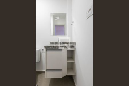 Banheiro de apartamento para alugar com 1 quarto, 46m² em Jardim Paulista, São Paulo