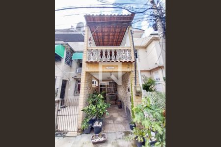 Casa à venda com 80m², 2 quartos e 1 vagaFachada