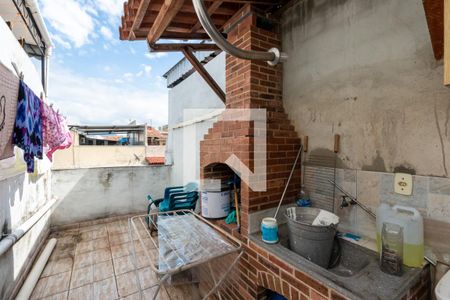 Casa à venda com 80m², 2 quartos e 1 vagaCobertura