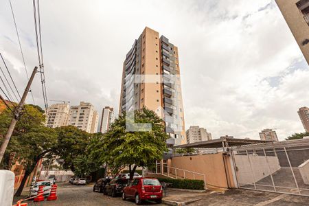 Apartamento para alugar com 69m², 2 quartos e 1 vagaFachada