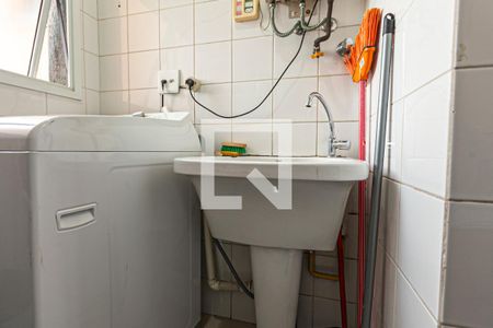 Apartamento para alugar com 69m², 2 quartos e 1 vagaÁrea de Serviço