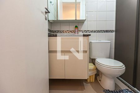 Apartamento para alugar com 69m², 2 quartos e 1 vagaBanheiro corredor