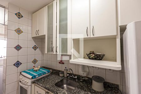 Apartamento para alugar com 69m², 2 quartos e 1 vagaCozinha