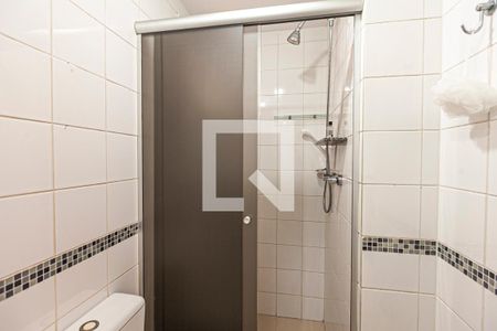 Apartamento para alugar com 69m², 2 quartos e 1 vagaBanheiro corredor