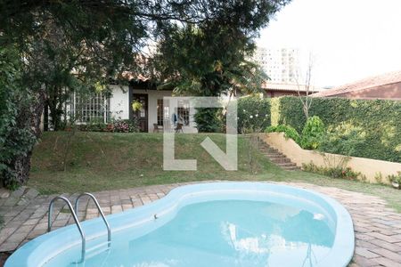 Casa à venda com 350m², 4 quartos e 7 vagasÁrea Externa