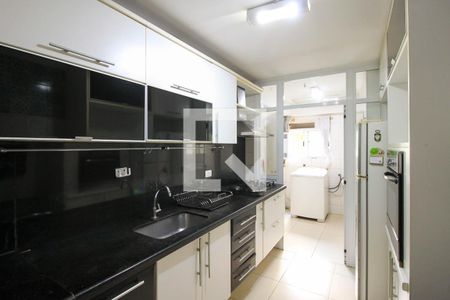 Apartamento para alugar com 136m², 3 quartos e 2 vagas Apartamento para alugar com 136m², 3 quartos e 2 vagasCozinha