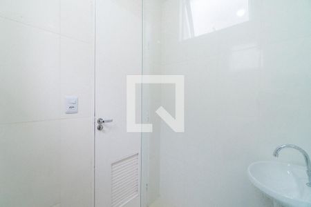 Banheiro de kitnet/studio para alugar com 1 quarto, 19m² em Vila Clementino, São Paulo