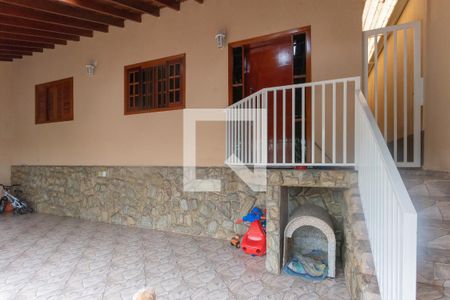 Casa à venda com 180m², 2 quartos e 2 vagas Casa à venda com 180m², 2 quartos e 2 vagasGaragem