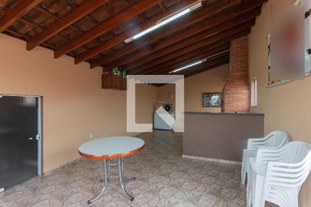 Casa à venda com 180m², 2 quartos e 2 vagas Casa à venda com 180m², 2 quartos e 2 vagasEspaço Gourmet