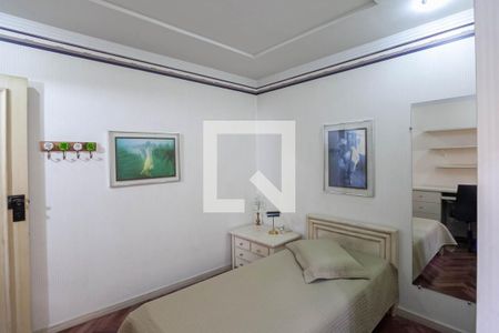 Casa à venda com 386m², 9 quartos e 4 vagasQuarto 5