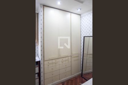 Casa à venda com 386m², 9 quartos e 4 vagasQuarto 6