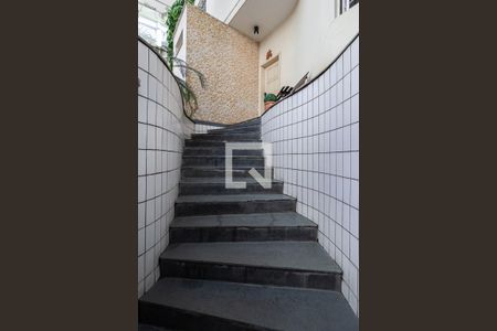 Casa à venda com 386m², 9 quartos e 4 vagasEntrada