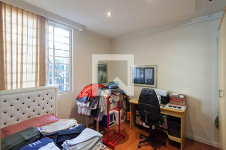 Casa à venda com 386m², 9 quartos e 4 vagasQuarto 8