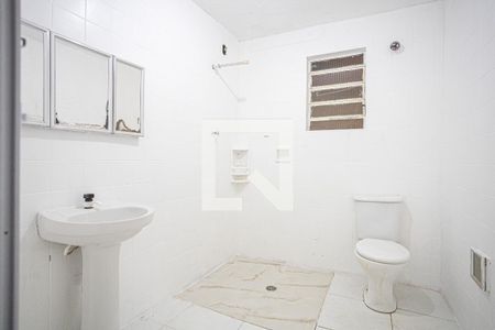 Banheiro de apartamento para alugar com 2 quartos, 60m² em Jardim Roberto, Osasco