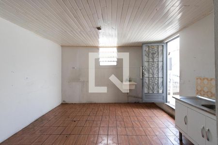Sala/Cozinha de casa para alugar com 1 quarto, 38m² em Vila Nivi, São Paulo