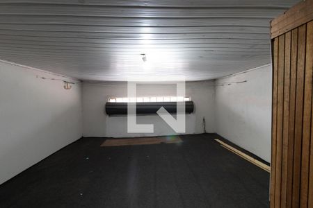 Quarto de casa para alugar com 1 quarto, 38m² em Vila Nivi, São Paulo