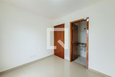 Apartamento à venda com 155m², 3 quartos e 2 vagas Apartamento à venda com 155m², 3 quartos e 2 vagasSuíte
