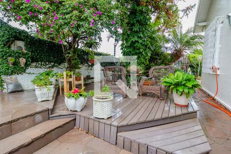 Casa à venda com 120m², 3 quartos e 2 vagasQuintal