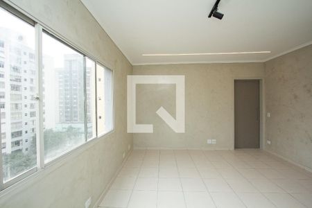 Sala de apartamento à venda com 3 quartos, 90m² em Vila Olímpia, São Paulo